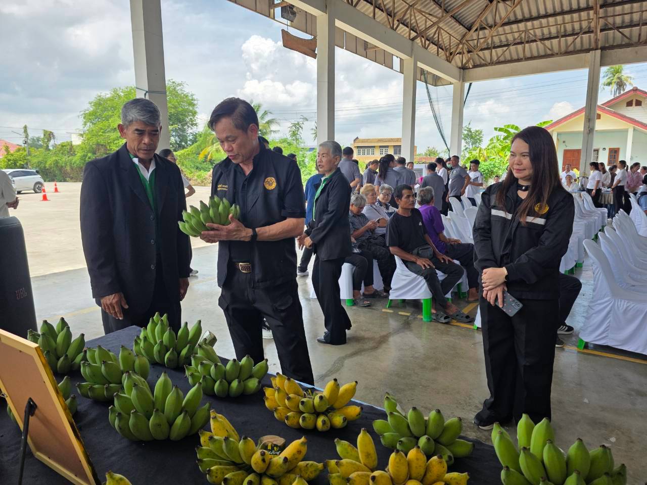 title - ส.ป.ก. ร่วมติดตามรัฐมนตรีช่วยว่าการกระทรวงเกษตรและสหกรณ์ (นางสาวปิยะรัฐชย์ ติยะไพรัช) ลงพื้นที่ตรวจราชการในจังหวัดราชบุรี
